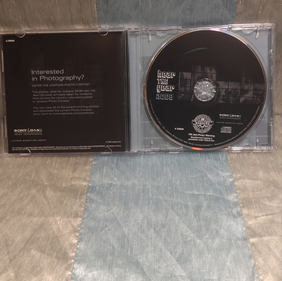 ⭐ BOGO ⭐ Hear The Year 2008 CD - Picture 3 of 4